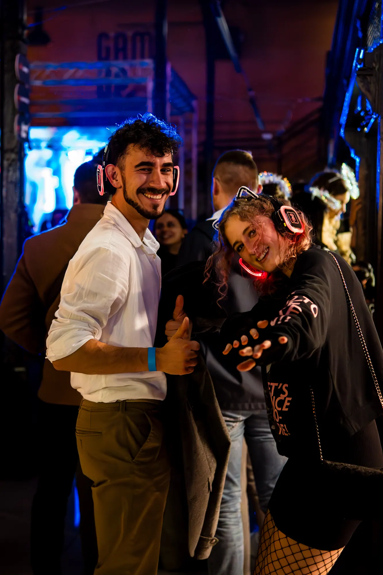 Silent Disco — Halloween w słuchawkach, kadr 1